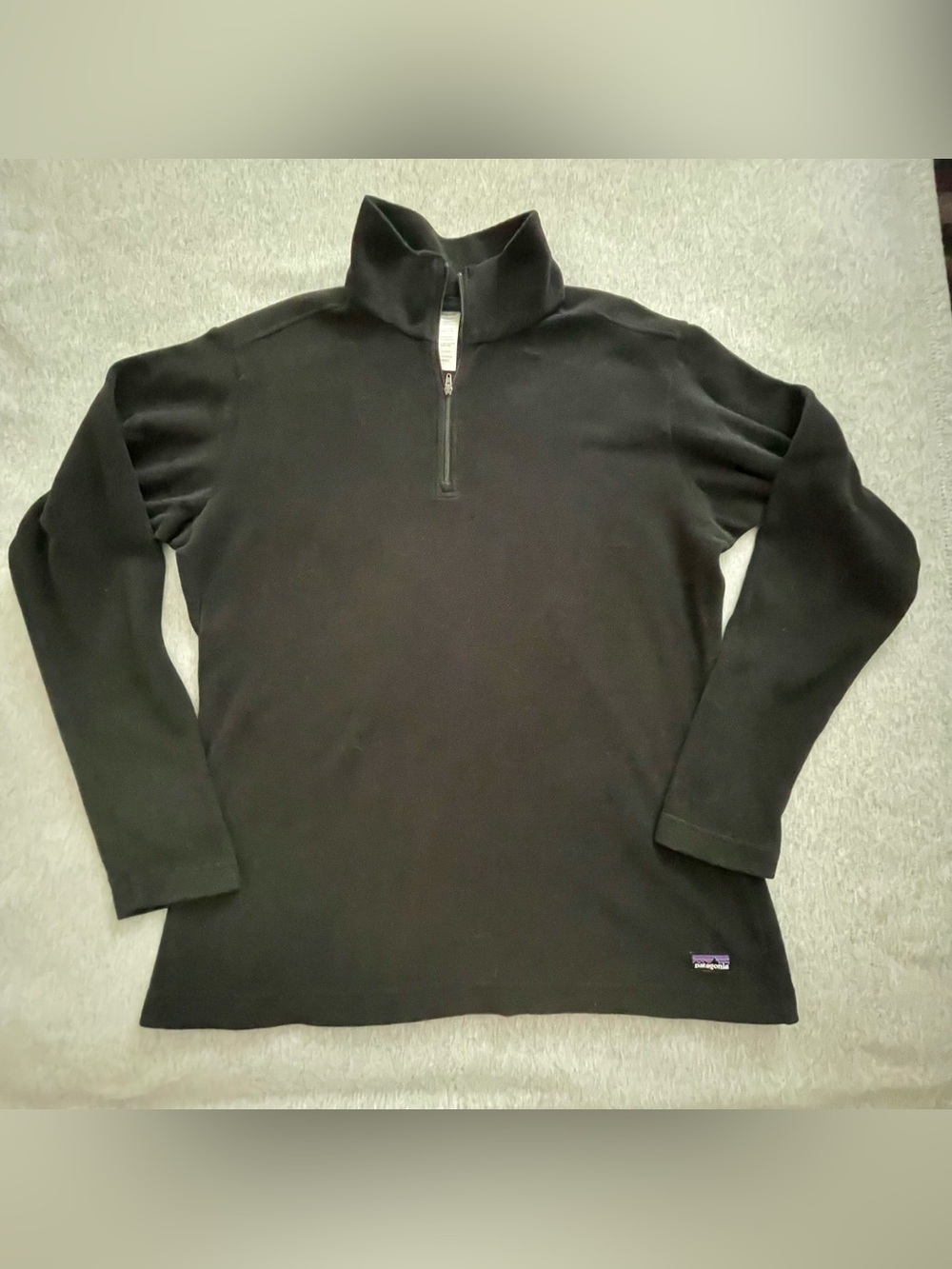 Patagonia Women’s Size Large Black Quarter-Zip Fleece Pullover